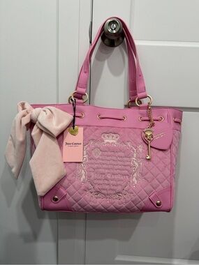 Juicy Couture Pink Fairytale Daydreamer with Bow and Key Charm